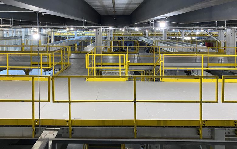 Distribution Center with ResinDek Floor